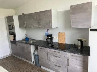 Camping- Pod mit Terrasse und Seeblick 1 - 5