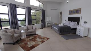 The Royal Familia Beach House - 2