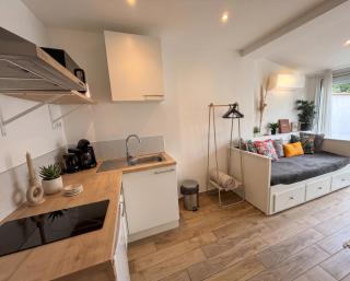 Charmant appart avec jardin privé wifi et clim - proche mer -1 - 5