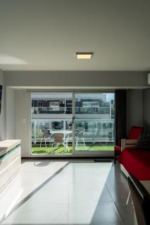 Depto de Primera Calidad, Cochera, Pile, Aire Ac - 0