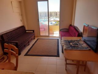 Cozy Apartment Near Pools & Beach with balcony - 1