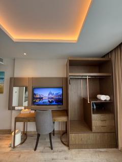 Panorama OceanView Luxury Nha Trang by SanVilla - 9