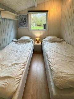 Summer House With Wilderness Bath By Kårup Forest - 8