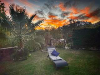 Serenity in designer villa - 5