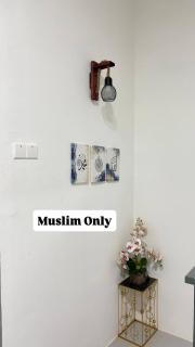 Arowana Homestay - 2