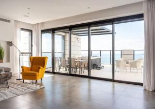 Luxury Penthouse w Jacuzzi & Sea View l Mamad - 3