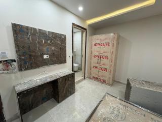 Leaf 9 Imperial, Subhash Nagar, Pacific Mall - 7