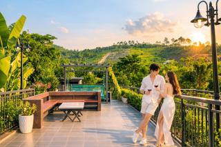 Mohu Villa -Lake View Pool Villa near Flamingo Dai Lai, Largest in Venus Resort - Private Garden, BBQ, Swimming Pool, 4BR, Lake and Moutain view - 5