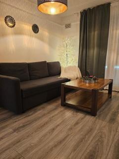 Trinity College Suite by DublinExchangeSuites - 6