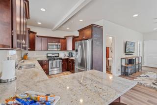 Moonlight Ridge Spacious Townhome 3 miles from Downtown AC Garage Near Snowbowl - 8