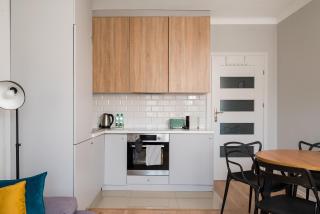 Wola Ratusz Comfort Apartment by BookingHost - 4
