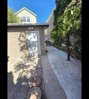 Newly built Studio apartment with private toilet, bathroom, kitchenette Close to NYC and EWR - 8