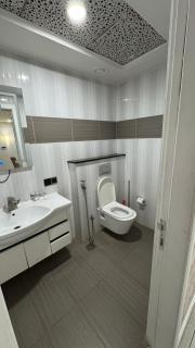 Luxury one bed apt in centurus - 2