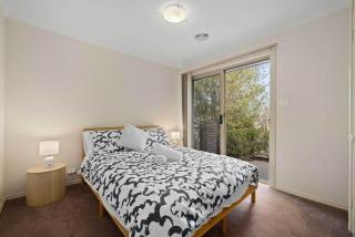 Forde Family Oasis 4BR Near Gungahlin Town Centre - 5
