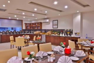 Avari Xpress Faisalabad - 1