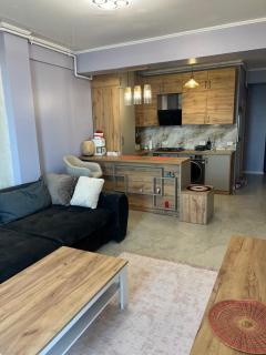 Lake View Apartment - 0