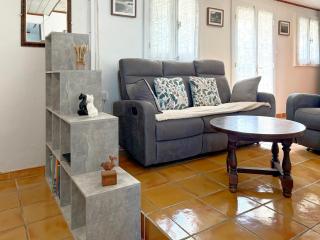 Maison Créole avec Vue Panoramique sur l'Océan Indien - 7