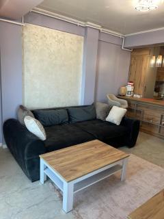 Lake View Apartment - 6