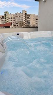 Royal Rest Apartments Karlovac-Luxury, Central Location & Free Parking - Karlovac - 5