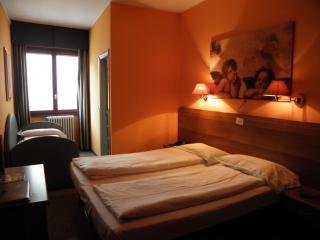 Hotel Corona - 9