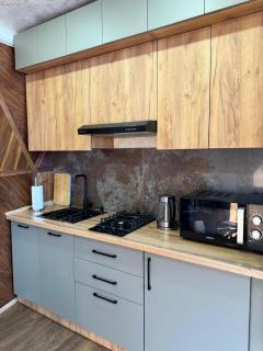 Hilltop Hotel Kok Tobe - 4