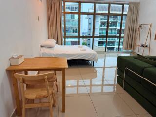 021 NO DEPO Palazio Apt Japanese style Studio Mount Austin Wifi & Netflix - 9