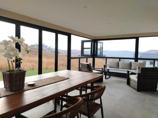 899, Highland Gate Golf and Trout Estate - 1