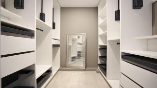 Luxury Apartment with Parking - 4