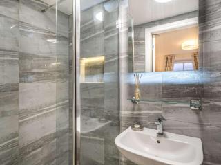 1 Bed in Lytham St. Annes oc-86044 - 2