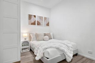 The Emerald | 3BR City Views | Pool + Gym - 3
