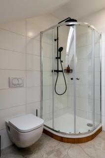 Apartmán nad Bednářstvím s dřevěnou vířivou vanou - 6