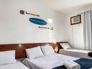 Apto 1 quarto, frente a praia de Taperpuã, condomínio com Piscina, atravessou a rua está na praia - 8