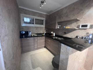 Luxurious Studio - 6