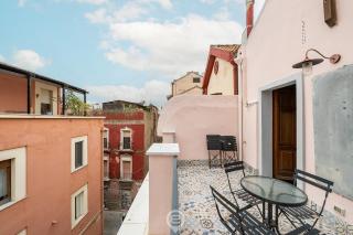 Q Flat 3 - Central Balcony Flat - 8