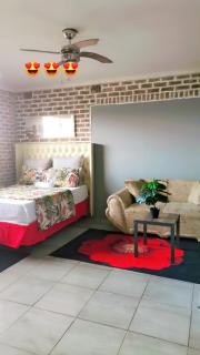 Moon Night Guest House - 2