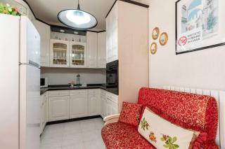 Martina standard, By Salum - 4