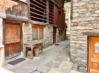 Baita Genepy - Charme Alpino in Pietra - 3