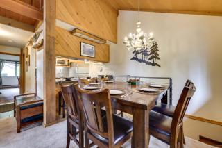 1 Mi to Shaver Lake! Family and Couples Condo - 3