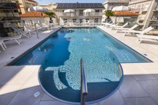 Almara Hotel - 1