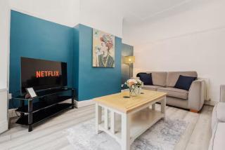Liverpool 3BR House for Contractors - Sleeps 8 - 5
