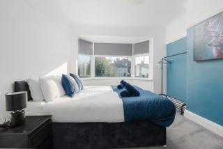 Liverpool 3BR House for Contractors - Sleeps 8 - 4
