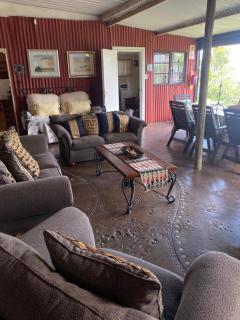 Bohemian Garden Cottages - 9