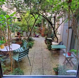 Une chambre à Paris 20eme avec un petit jardin - 8