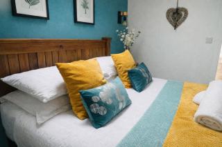 Couples Retreat - Cosy Modern Cottage ,Near Carlisle, the Borders and the Nrth Pennines , near village pub & in peaceful village location - 4