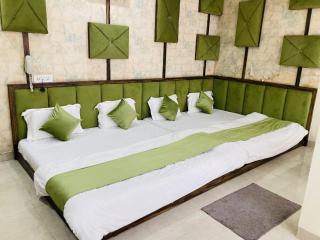Hotel SR Siddhivinayak Mathura - 6