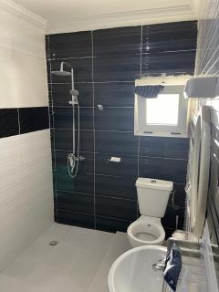 Villa Duplex avec piscine cité Arcades 4 Angré Château Abidjan - 1