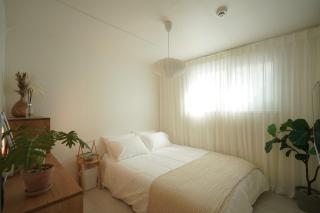 Warm Minimal Wood House near Hongdae, 3min Subway, Airport Bus 6 mins - Seúl - 3
