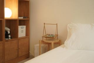 Warm Minimal Wood House near Hongdae, 3min Subway, Airport Bus 6 mins - Seúl - 2