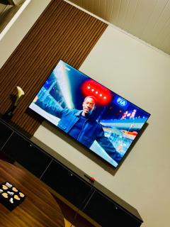 Urban Comfort - Lehloen 2BR Apartment - Gaborone - 8