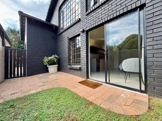 Modern Boutique Studios - 5